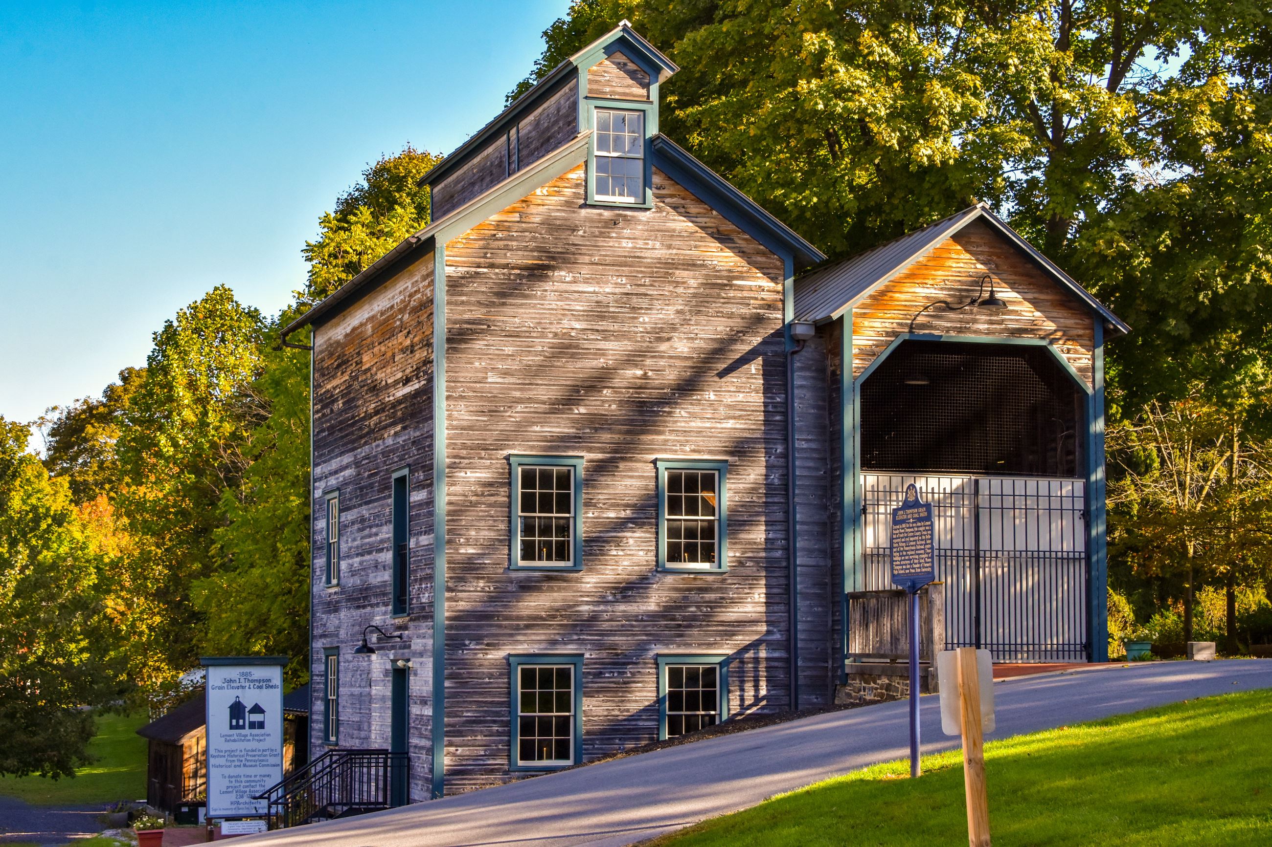 Lemont Village Granary 